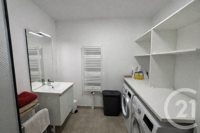 Appartement F5 à louer - 5 pièces - 94.72 m2 - SERRIS - 77 - ILE-DE-FRANCE - Century 21 Immobilier Val D'Europe