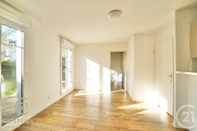 Appartement F2 à vendre - 2 pièces - 36.88 m2 - MAGNY LE HONGRE - 77 - ILE-DE-FRANCE - Century 21 Immobilier Val D'Europe