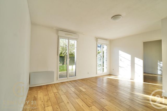 Appartement F2 à vendre - 2 pièces - 36.88 m2 - MAGNY LE HONGRE - 77 - ILE-DE-FRANCE - Century 21 Immobilier Val D'Europe