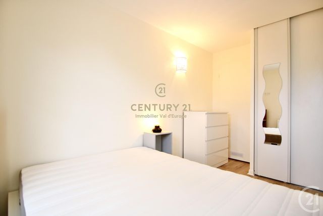 Appartement F2 à louer - 2 pièces - 30.6 m2 - BAILLY ROMAINVILLIERS - 77 - ILE-DE-FRANCE - Century 21 Immobilier Val D'Europe