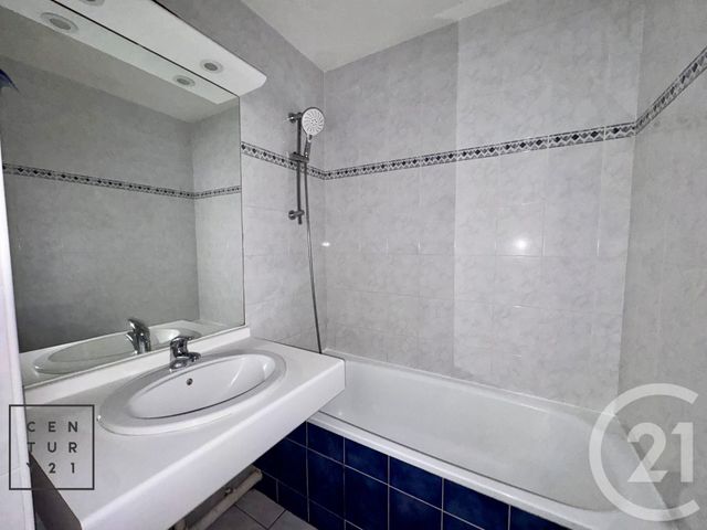 Appartement F3 à vendre - 3 pièces - 68.47 m2 - CHESSY - 77 - ILE-DE-FRANCE - Century 21 Immobilier Val D'Europe