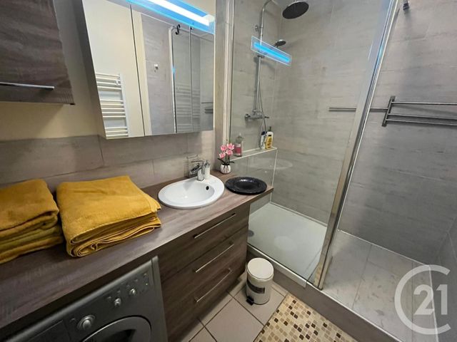 Appartement F3 à louer - 3 pièces - 63.63 m2 - SERRIS - 77 - ILE-DE-FRANCE - Century 21 Immobilier Val D'Europe