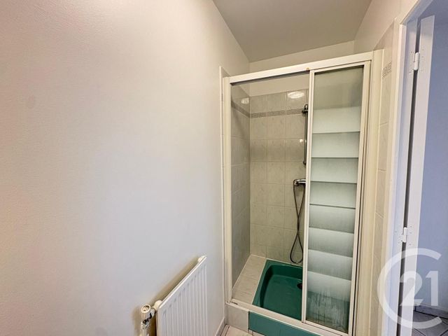 maison à louer - 5 pièces - 116.0 m2 - CHANTELOUP EN BRIE - 77 - ILE-DE-FRANCE - Century 21 Immobilier Val D'Europe