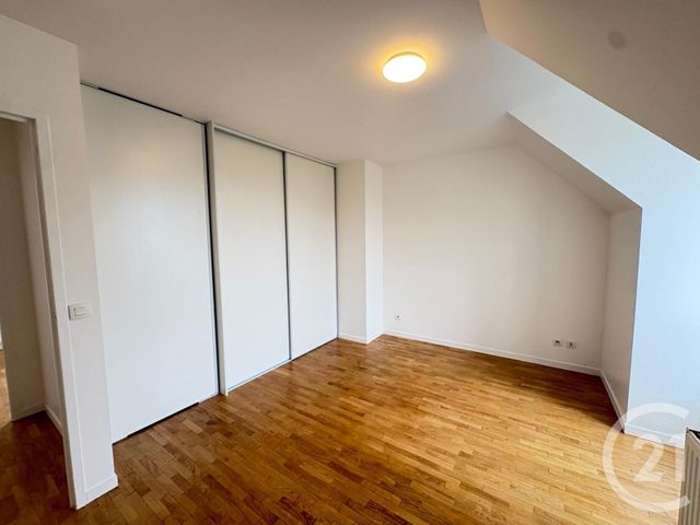 maison à louer - 5 pièces - 116.0 m2 - CHANTELOUP EN BRIE - 77 - ILE-DE-FRANCE - Century 21 Immobilier Val D'Europe