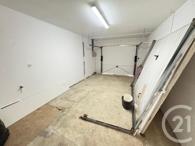 maison à louer - 5 pièces - 116.0 m2 - CHANTELOUP EN BRIE - 77 - ILE-DE-FRANCE - Century 21 Immobilier Val D'Europe