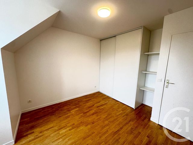 maison à louer - 5 pièces - 116.0 m2 - CHANTELOUP EN BRIE - 77 - ILE-DE-FRANCE - Century 21 Immobilier Val D'Europe