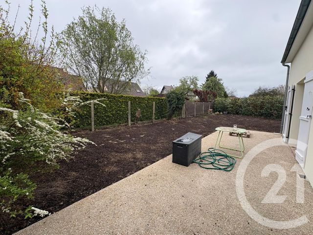 maison à louer - 5 pièces - 116.0 m2 - CHANTELOUP EN BRIE - 77 - ILE-DE-FRANCE - Century 21 Immobilier Val D'Europe