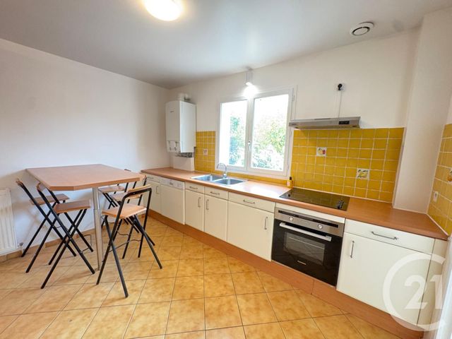 maison à louer - 5 pièces - 116.0 m2 - CHANTELOUP EN BRIE - 77 - ILE-DE-FRANCE - Century 21 Immobilier Val D'Europe