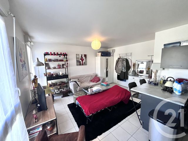 Appartement F1 à louer - 1 pièce - 30.01 m2 - CHANTELOUP EN BRIE - 77 - ILE-DE-FRANCE - Century 21 Immobilier Val D'Europe