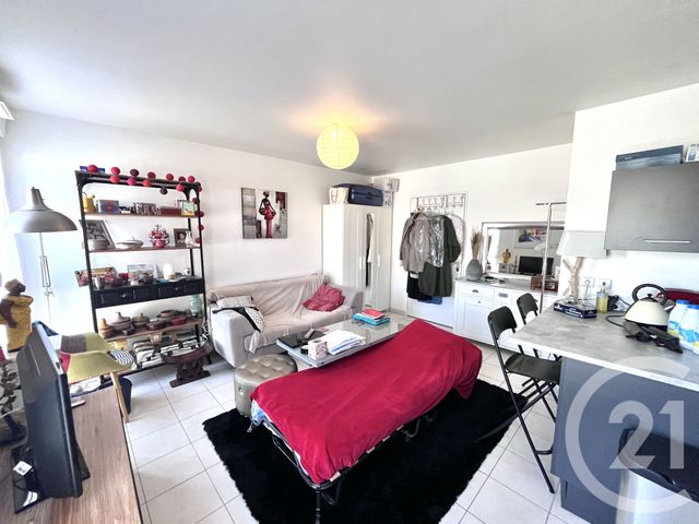 Appartement F1 à louer CHANTELOUP EN BRIE