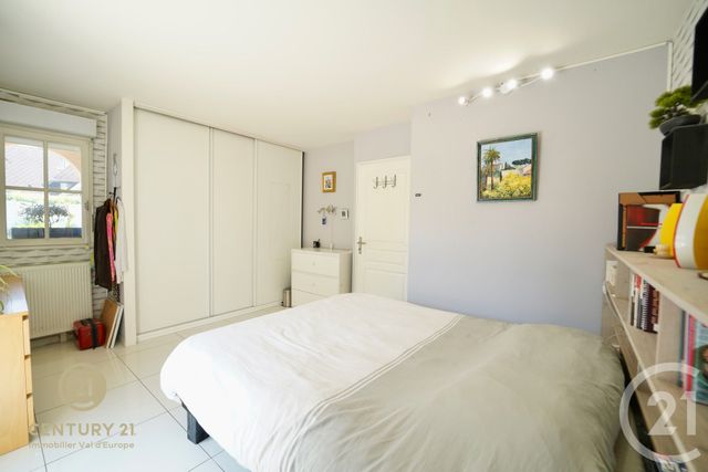 maison à vendre - 5 pièces - 164.0 m2 - MAGNY LE HONGRE - 77 - ILE-DE-FRANCE - Century 21 Immobilier Val D'Europe
