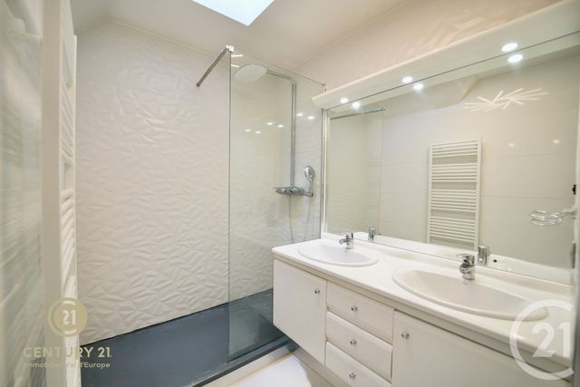 maison à vendre - 5 pièces - 164.0 m2 - MAGNY LE HONGRE - 77 - ILE-DE-FRANCE - Century 21 Immobilier Val D'Europe
