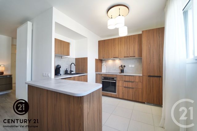 Appartement F4 à louer - 4 pièces - 95.3 m2 - CHESSY - 77 - ILE-DE-FRANCE - Century 21 Immobilier Val D'Europe