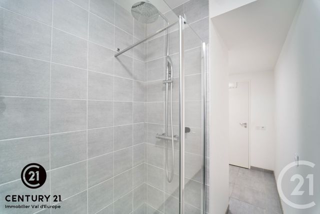 Appartement F4 à louer - 4 pièces - 95.3 m2 - CHESSY - 77 - ILE-DE-FRANCE - Century 21 Immobilier Val D'Europe