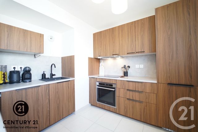 Appartement F4 à louer - 4 pièces - 95.3 m2 - CHESSY - 77 - ILE-DE-FRANCE - Century 21 Immobilier Val D'Europe