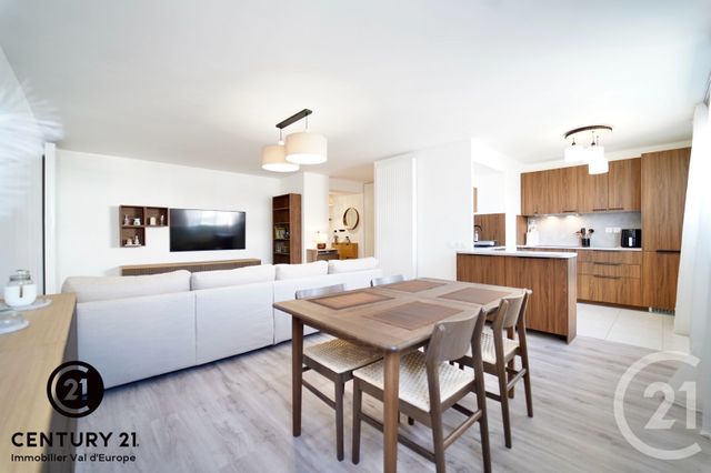 Appartement F4 à louer - 4 pièces - 95.3 m2 - CHESSY - 77 - ILE-DE-FRANCE - Century 21 Immobilier Val D'Europe