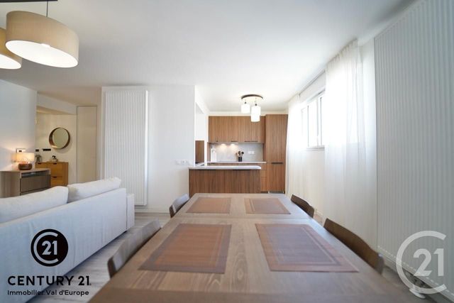 Appartement F4 à louer - 4 pièces - 95.3 m2 - CHESSY - 77 - ILE-DE-FRANCE - Century 21 Immobilier Val D'Europe