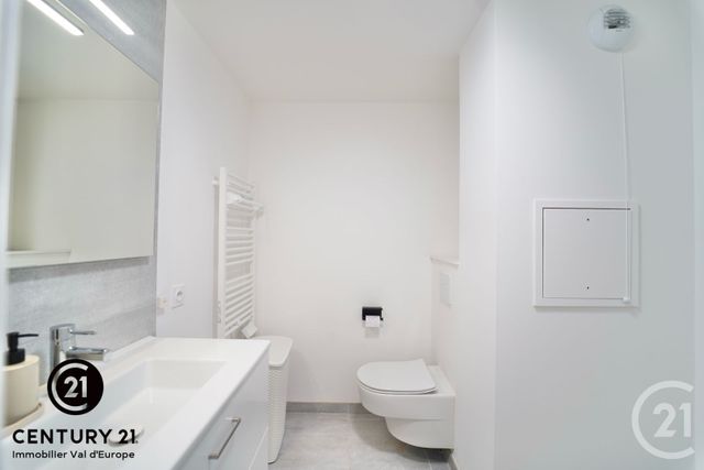 Appartement F4 à louer - 4 pièces - 95.3 m2 - CHESSY - 77 - ILE-DE-FRANCE - Century 21 Immobilier Val D'Europe