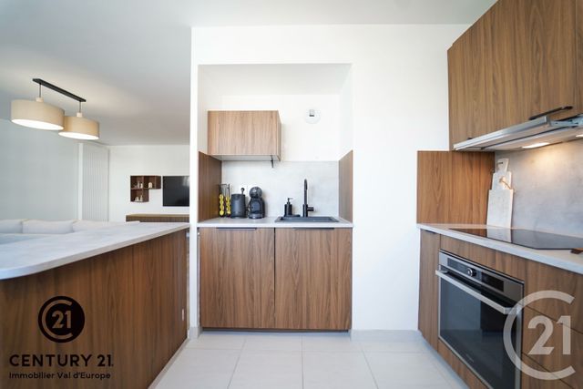 Appartement F4 à louer - 4 pièces - 95.3 m2 - CHESSY - 77 - ILE-DE-FRANCE - Century 21 Immobilier Val D'Europe