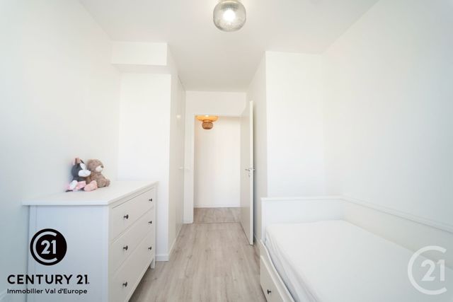 Appartement F4 à louer - 4 pièces - 95.3 m2 - CHESSY - 77 - ILE-DE-FRANCE - Century 21 Immobilier Val D'Europe