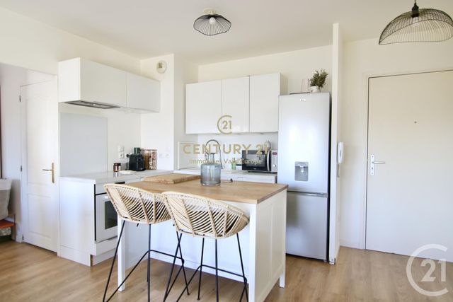 Appartement F2 à vendre - 2 pièces - 43.4 m2 - CHESSY - 77 - ILE-DE-FRANCE - Century 21 Immobilier Val D'Europe