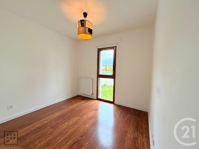 Appartement F3 à vendre - 3 pièces - 61.71 m2 - MONTEVRAIN - 77 - ILE-DE-FRANCE - Century 21 Immobilier Val D'Europe