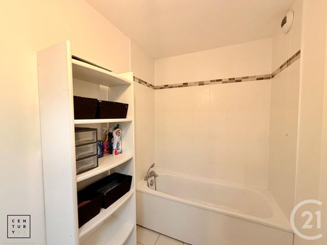Appartement F3 à vendre - 3 pièces - 61.71 m2 - MONTEVRAIN - 77 - ILE-DE-FRANCE - Century 21 Immobilier Val D'Europe