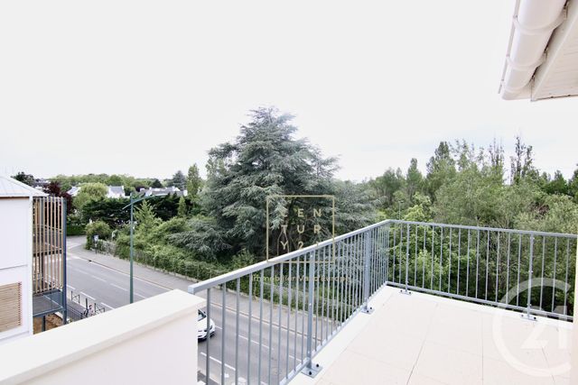 Appartement F4 à louer - 4 pièces - 77.6 m2 - OZOIR LA FERRIERE - 77 - ILE-DE-FRANCE - Century 21 Immobilier Val D'Europe
