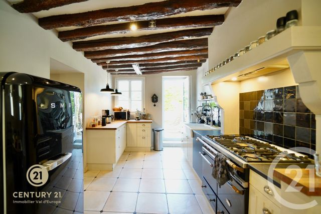 maison à vendre - 8 pièces - 230.0 m2 - QUINCY VOISINS - 77 - ILE-DE-FRANCE - Century 21 Immobilier Val D'Europe