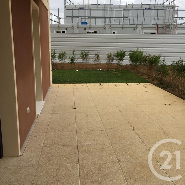 Appartement F2 à louer - 2 pièces - 41.5 m2 - MONTEVRAIN - 77 - ILE-DE-FRANCE - Century 21 Immobilier Val D'Europe