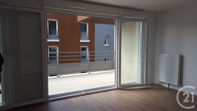 Appartement F3 à vendre - 3 pièces - 58.4 m2 - CHAMPS SUR MARNE - 77 - ILE-DE-FRANCE - Century 21 Immobilier Val D'Europe