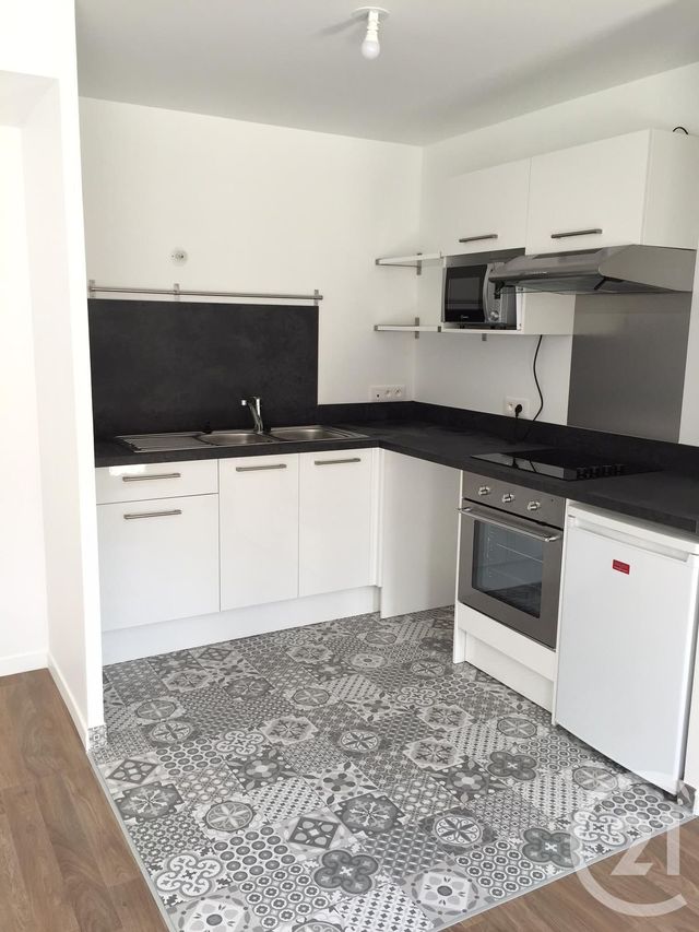 Appartement F3 à vendre - 3 pièces - 58.4 m2 - CHAMPS SUR MARNE - 77 - ILE-DE-FRANCE - Century 21 Immobilier Val D'Europe