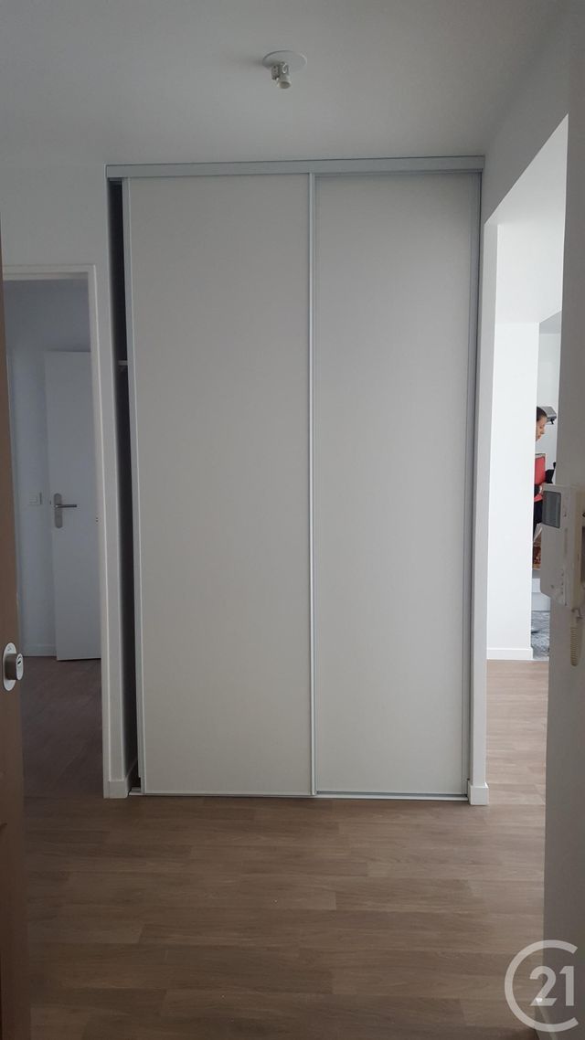 Appartement F3 à vendre - 3 pièces - 58.4 m2 - CHAMPS SUR MARNE - 77 - ILE-DE-FRANCE - Century 21 Immobilier Val D'Europe