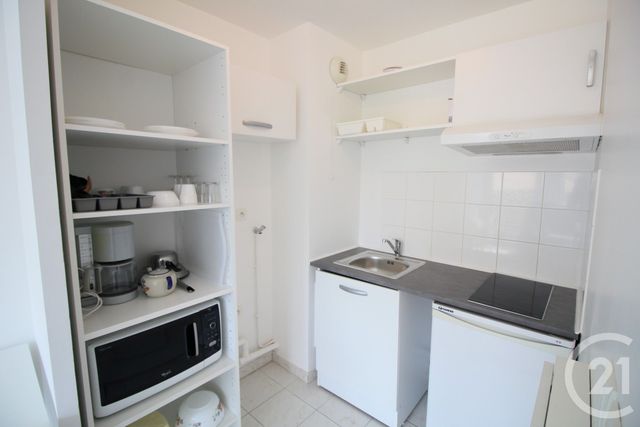 Appartement F2 à louer - 2 pièces - 34.34 m2 - MONTEVRAIN - 77 - ILE-DE-FRANCE - Century 21 Immobilier Val D'Europe