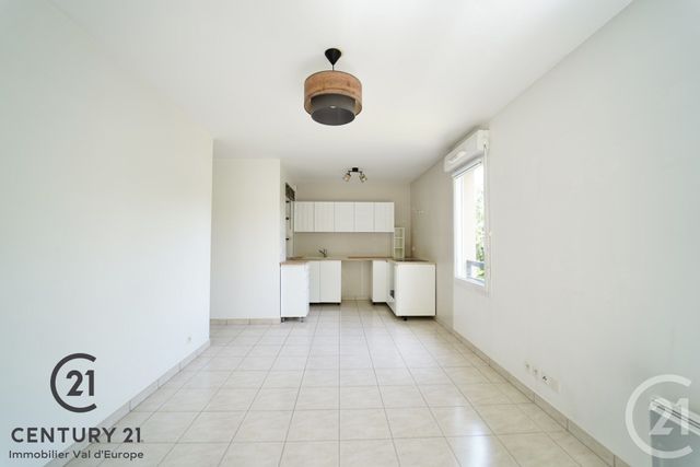Appartement F3 à vendre - 3 pièces - 53.49 m2 - MONTEVRAIN - 77 - ILE-DE-FRANCE - Century 21 Immobilier Val D'Europe