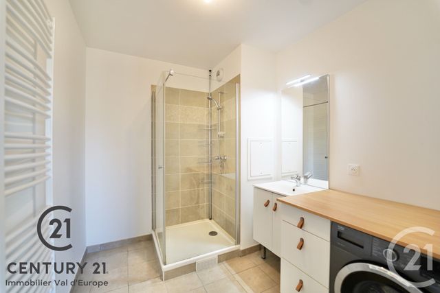 Appartement F2 à louer - 2 pièces - 39.34 m2 - MONTEVRAIN - 77 - ILE-DE-FRANCE - Century 21 Immobilier Val D'Europe