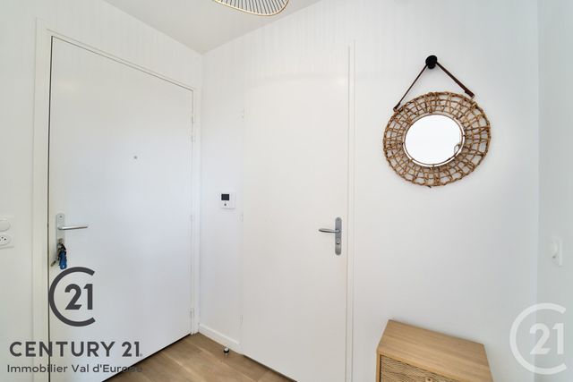 Appartement F2 à louer - 2 pièces - 39.34 m2 - MONTEVRAIN - 77 - ILE-DE-FRANCE - Century 21 Immobilier Val D'Europe