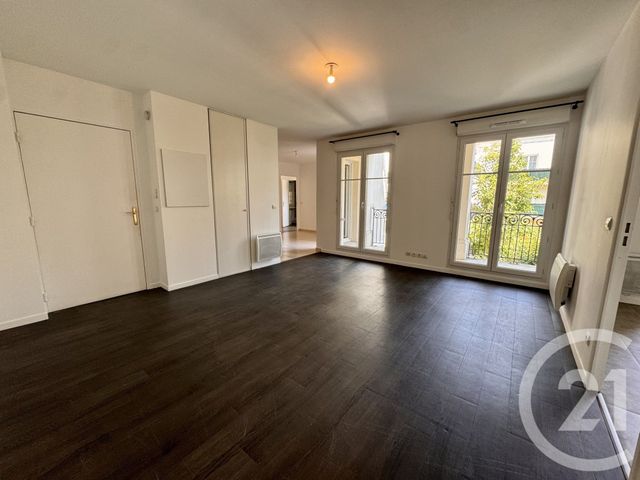 Appartement F3 à louer - 3 pièces - 66.13 m2 - SERRIS - 77 - ILE-DE-FRANCE - Century 21 Immobilier Val D'Europe