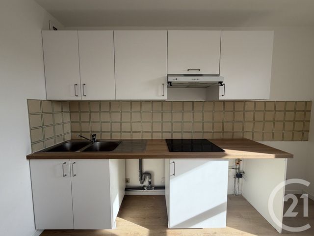 Appartement F4 à louer - 4 pièces - 82.17 m2 - TORCY - 77 - ILE-DE-FRANCE - Century 21 Immobilier Val D'Europe
