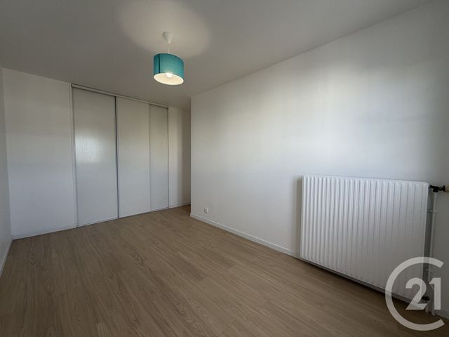 Appartement F4 à louer - 4 pièces - 82.17 m2 - TORCY - 77 - ILE-DE-FRANCE - Century 21 Immobilier Val D'Europe