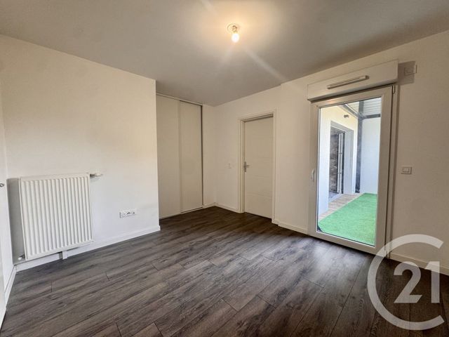 Appartement F2 à louer - 2 pièces - 41.0 m2 - SERRIS - 77 - ILE-DE-FRANCE - Century 21 Immobilier Val D'Europe
