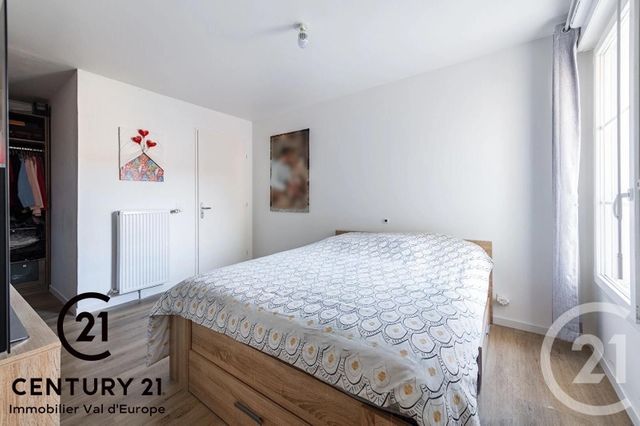 Appartement F4 à louer - 4 pièces - 82.58 m2 - MONTEVRAIN - 77 - ILE-DE-FRANCE - Century 21 Immobilier Val D'Europe