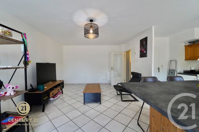 Appartement F3 à vendre - 3 pièces - 70.25 m2 - MAGNY LE HONGRE - 77 - ILE-DE-FRANCE - Century 21 Immobilier Val D'Europe