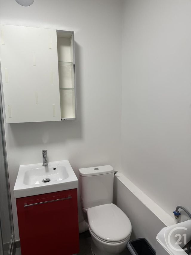 Appartement Studio à louer - 1 pièce - 26.4 m2 - LAGNY SUR MARNE - 77 - ILE-DE-FRANCE - Century 21 Immobilier Val D'Europe