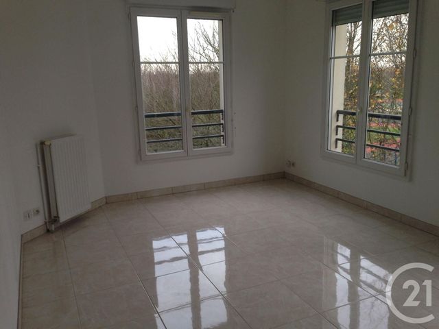 Appartement F3 à louer - 3 pièces - 63.87 m2 - BUSSY ST GEORGES - 77 - ILE-DE-FRANCE - Century 21 Immobilier Val D'Europe