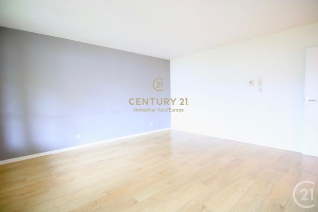 Appartement F3 à louer - 3 pièces - 63.59 m2 - SERRIS - 77 - ILE-DE-FRANCE - Century 21 Immobilier Val D'Europe