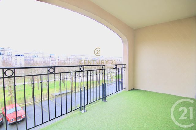 Appartement F3 à louer - 3 pièces - 63.59 m2 - SERRIS - 77 - ILE-DE-FRANCE - Century 21 Immobilier Val D'Europe