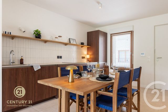 Appartement F4 à vendre - 4 pièces - 78.25 m2 - MONTEVRAIN - 77 - ILE-DE-FRANCE - Century 21 Immobilier Val D'Europe