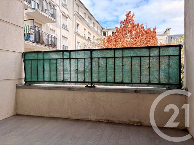 Appartement F2 à louer - 2 pièces - 39.96 m2 - CHESSY - 77 - ILE-DE-FRANCE - Century 21 Immobilier Val D'Europe