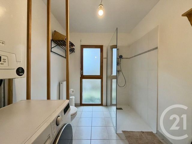 Appartement F3 à vendre - 3 pièces - 56.67 m2 - MONTEVRAIN - 77 - ILE-DE-FRANCE - Century 21 Immobilier Val D'Europe